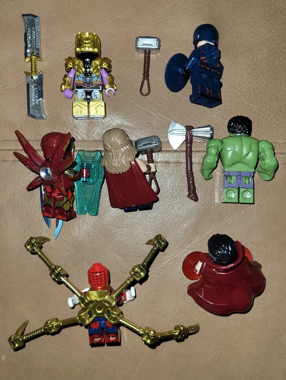 New Marvel Avengers 7 Minifigure Set
